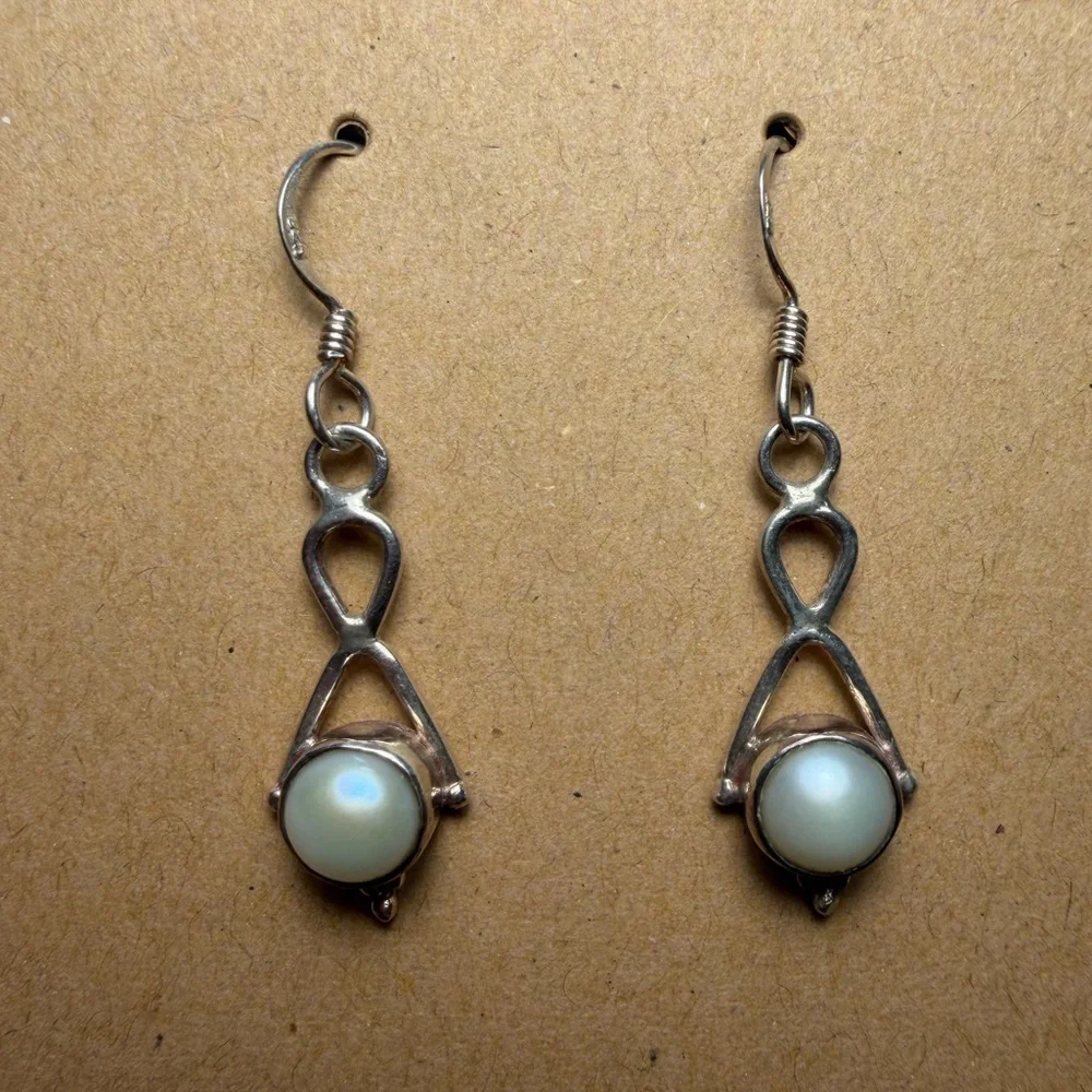 Bohemian 925 Sterling Silver Mother of Pearl Dangle - Picture 13 of 13